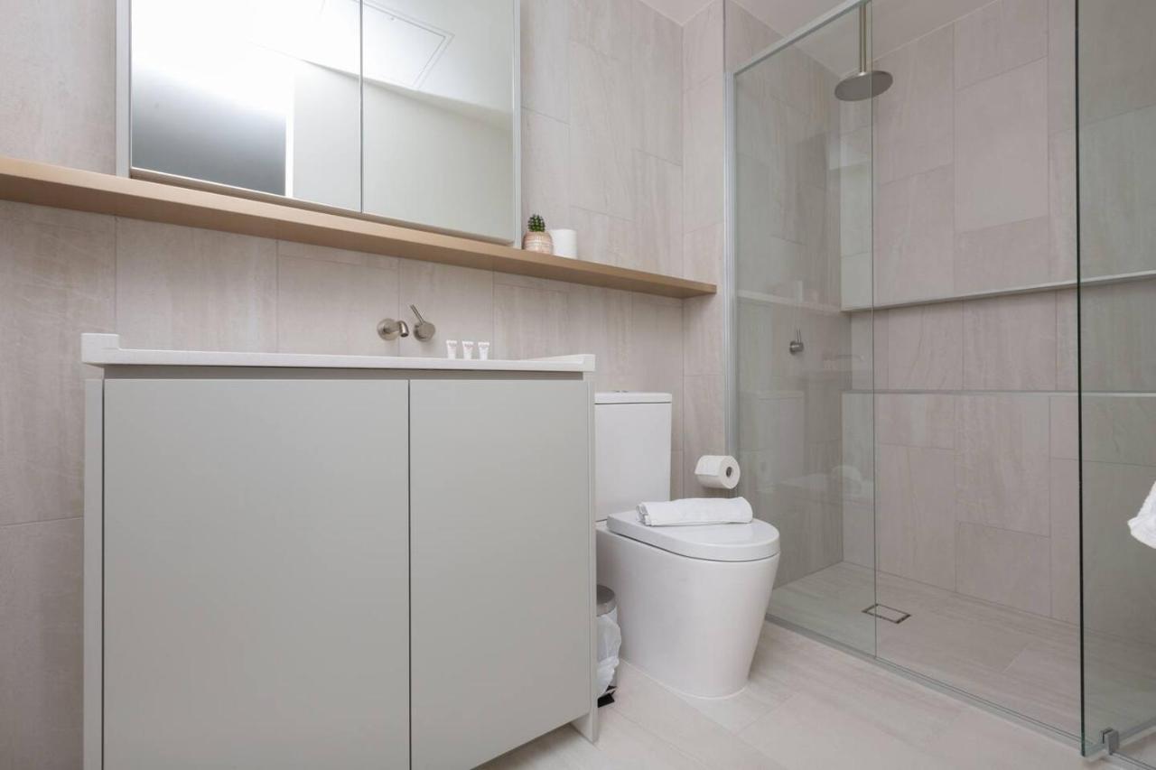 The Lively City 2Bed 2 Bath Apt @Footscray メルボルン エクステリア 写真
